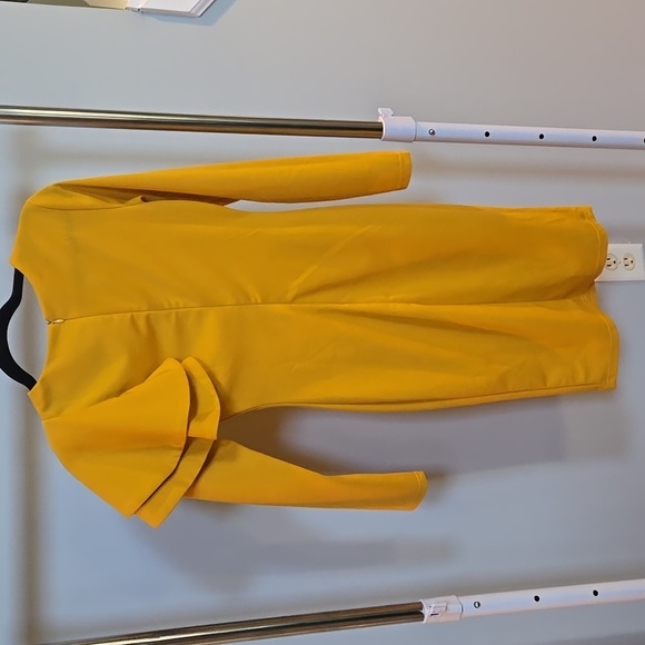 Yellow Long-sleeve Midi Dress, Size Small - Picture 3 of 4